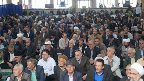 تصاویر/ اقامه نماز جمعه خوی