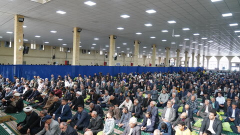 تصاویر/ اقامه نماز جمعه خوی