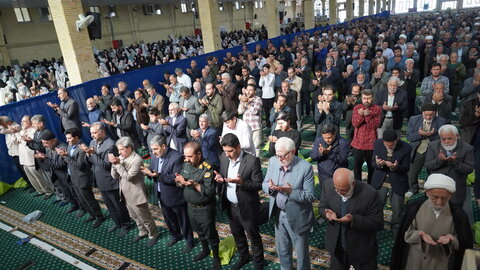 تصاویر/ اقامه نماز جمعه خوی