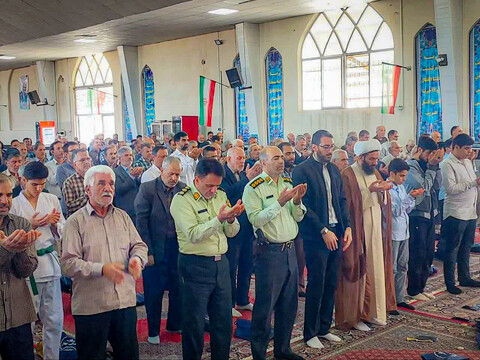 تصاویر/اقامه نماز جمعه در شهر بهار