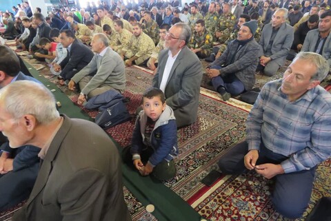 تصاویر/ اقامه نماز جمعه شهر سراب