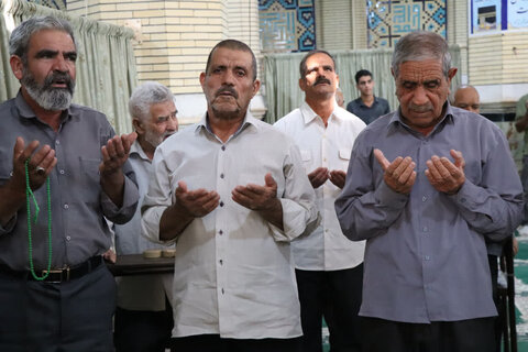 تصاویر/ اقامه نماز جمعه شهر زیدآباد