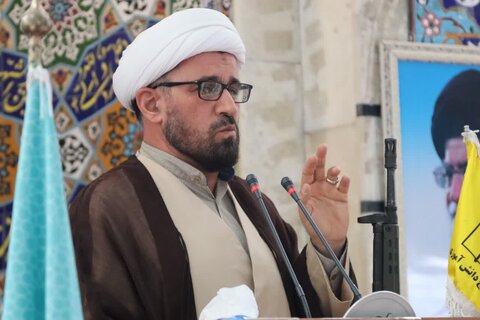 تصاویر/ اقامه نماز جمعه شهرستان شاهین دژ