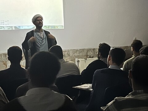 تصاویر/ اختتامیه دوره حجره پژوهش استان بوشهر