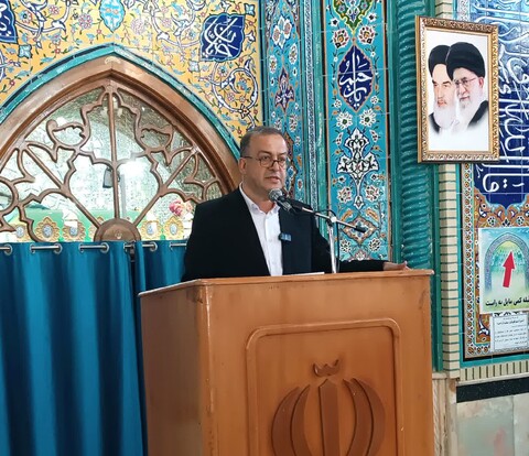 تصاویر/ اقامه نماز جمعه شهر میانه