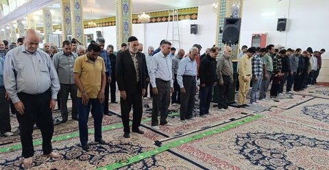 تصاویر/ اقامه نماز جمعه شهر زنگی آباد