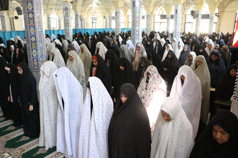 تصاویر/ اقامه نماز جمعه شهر ماهان