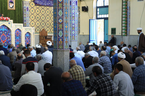 تصاویر/ اقامه نماز جمعه شهر ماهان