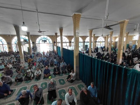 تصاویر/ اقامه نماز جمعه شهر اختیارآباد