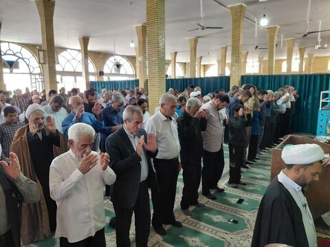 تصاویر/ اقامه نماز جمعه شهر اختیارآباد