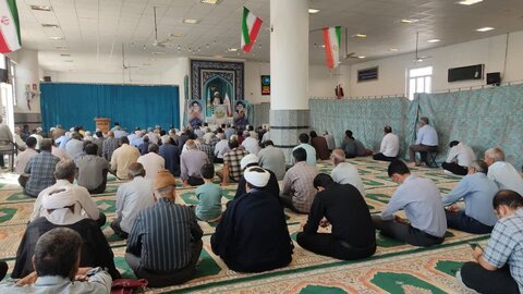 تصاویر/ اقامه نماز جمعه شهر کشکوئیه