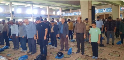 تصاویر/اقامه نماز عبادی _سیاسی جمعه در خمین