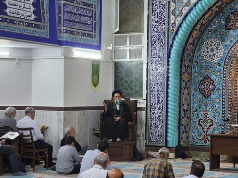 تصاویر/ ابتکارات جالب قرآنی حوزویان در مسجد ولیعصر (عج)