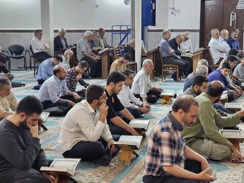 تصاویر/ ابتکارات جالب قرآنی حوزویان در مسجد ولیعصر (عج)