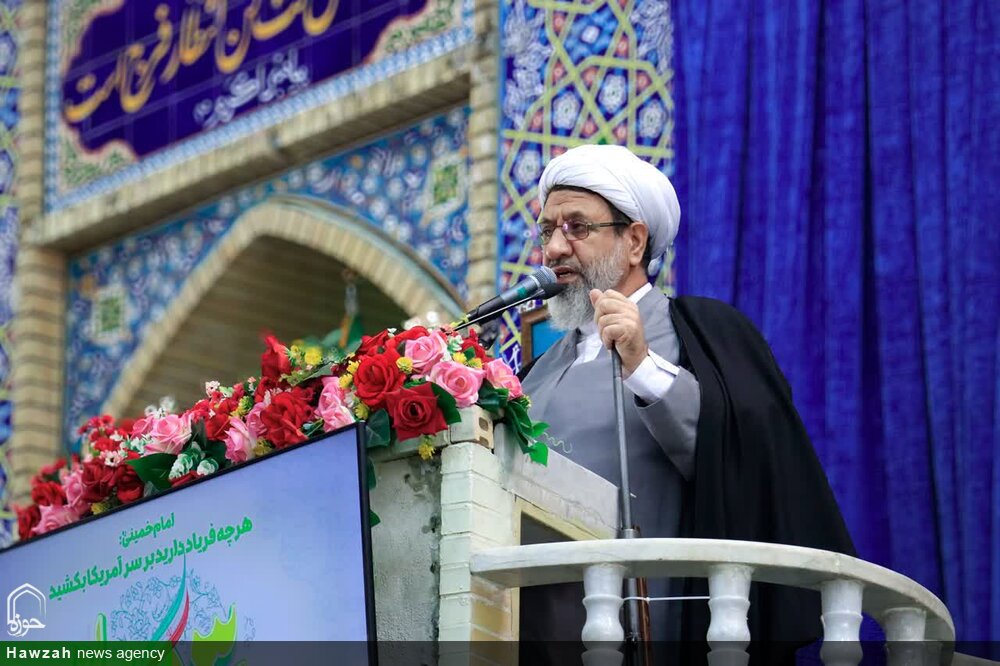 نسل جوان و نوجوان باید حافظ پرچمداری مبارزه با ظلم باشند