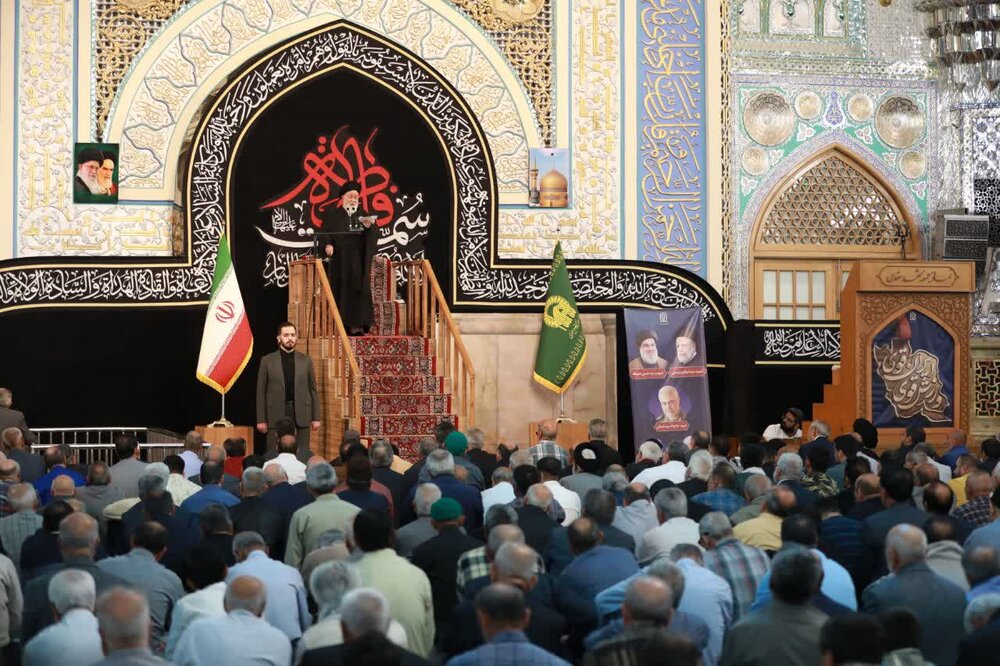 نسل امروز تاریخ انقلاب و حوادث آبان را بازخوانی کند/ مردم در انقلاب اسلامی علیه ظلم و استکبار جهانی ایستادگی کردند