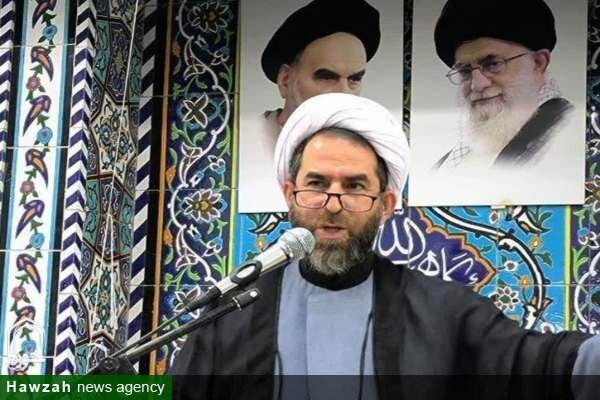 حضرت فاطمه(س) الگوی جهاد تبیین و بصیرت است