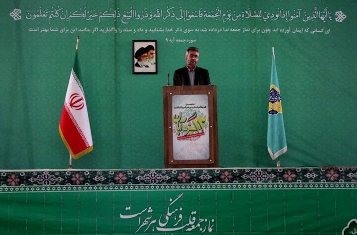 ۱۳ آبان نماد ایستادگی و آگاهی نسل جوان است