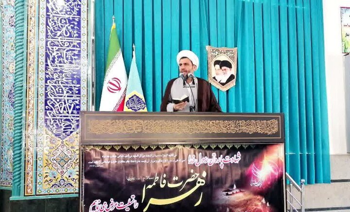 سیزدهم آبان همزمان با ایام فاطمیه، فرصتی برای تبیین مبارزه با استکبار و تأکید بر اصلاحات ساختاری است