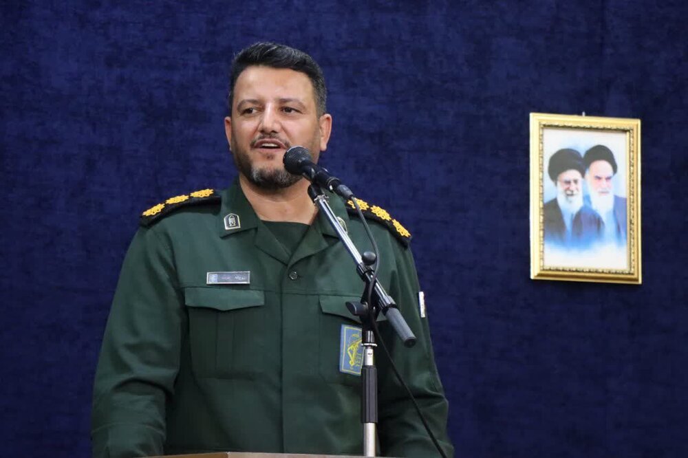 نسل تراز انقلاب باید از اندیشه‌های شهدا الهام بگیرد