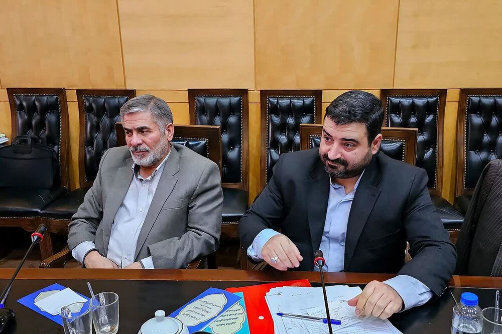 نشست مشترک ستاد امربهمعروف و نهیازمنکر و مجمع نمایندگان استان تهران با موضوع عفاف و حجاب +تصاویر