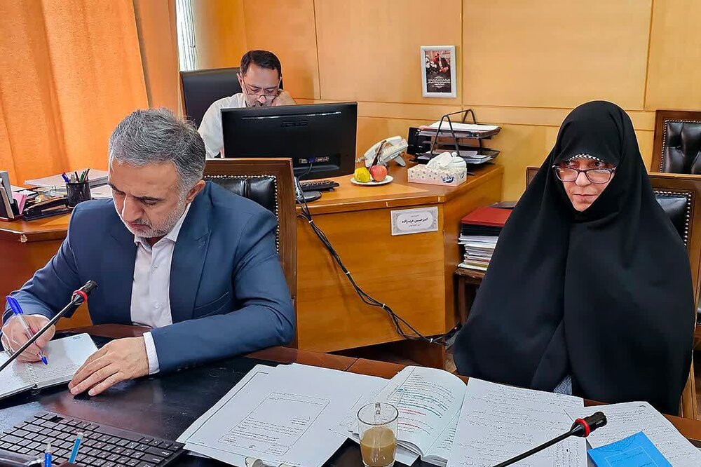 نشست مشترک ستاد امربه‌معروف و نهی‌ازمنکر و مجمع نمایندگان استان تهران با موضوع عفاف و حجاب +تصاویر