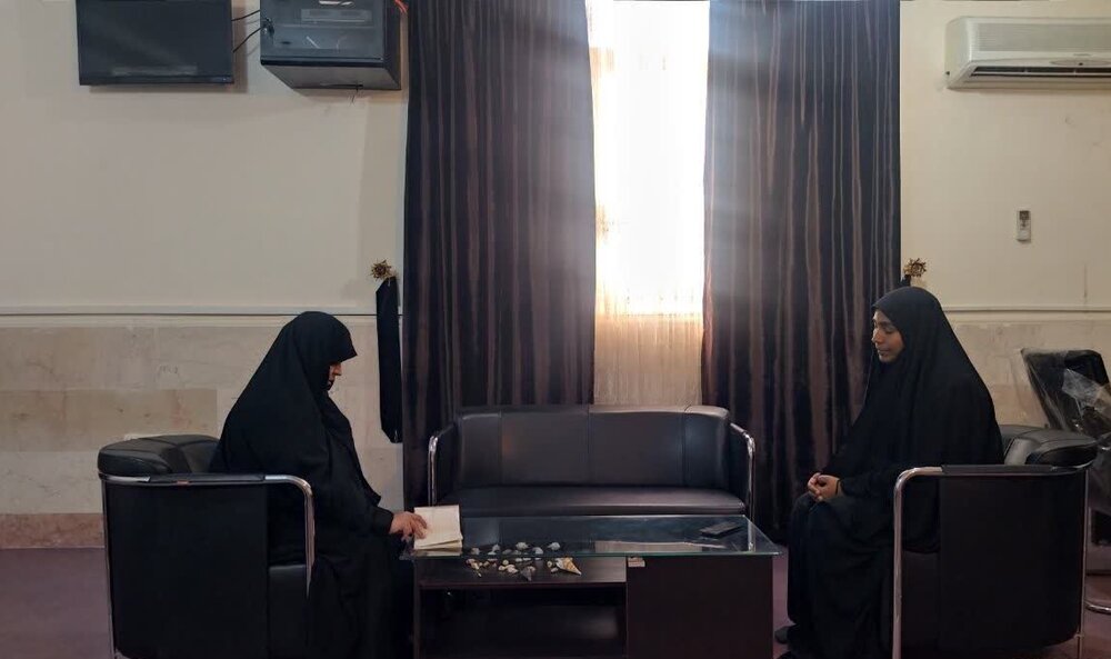 بازدید مدیر حوزه علمیه خواهران هرمزگان از مدرسه علمیه حضرت زینب(س) میناب+تصاویر