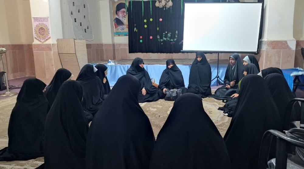 بازدید مدیر حوزه علمیه خواهران هرمزگان از مدرسه علمیه حضرت زینب(س) میناب+تصاویر