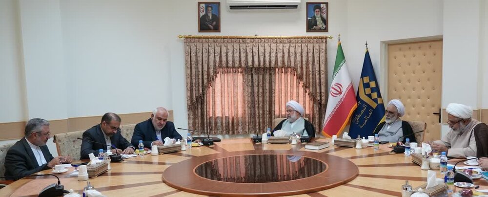 भारत मे ईरान के पूर्व और वर्तमान राजदूत की जामेअतुल मुस्तफ़ा के प्रमुख से मुलाक़ात