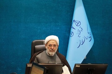 ملت ایران با وحدت و ایمان راسخ در برابر زورگویی‌های استکبار جهانی ایستاده است