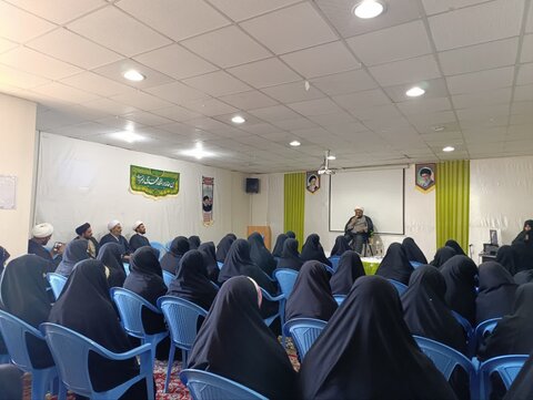 سفر معاون فرهنگی تبلیغی حوزه علمیه خراسان حجت‌الاسلام‌والمسلمین منتظری، و مدیران سیاسی اجتماعی و مرکز مشاوره این معاونت به شهرستان‌های سرایان، فردوس، بشرویه، عشق‌آباد و طبس خراسان جوبی