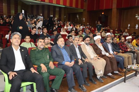 تصاویرآیین اختتامیه طرح طراوت ۱۴۰۴ در ساوه