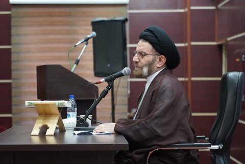 تصاویر/آیین افتتاحیه یازدهمین دوره مسابقات سراسری قران و عترت ویژه کارکنان قضایی و اداری دستگاه های تابعه