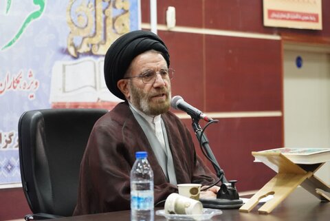 تصاویر/آیین افتتاحیه یازدهمین دوره مسابقات سراسری قران و عترت ویژه کارکنان قضایی و اداری دستگاه های تابعه