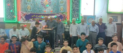 تصاویر/ جشن شکوفه های قرآن در مسجد انصارالحسین(ع)