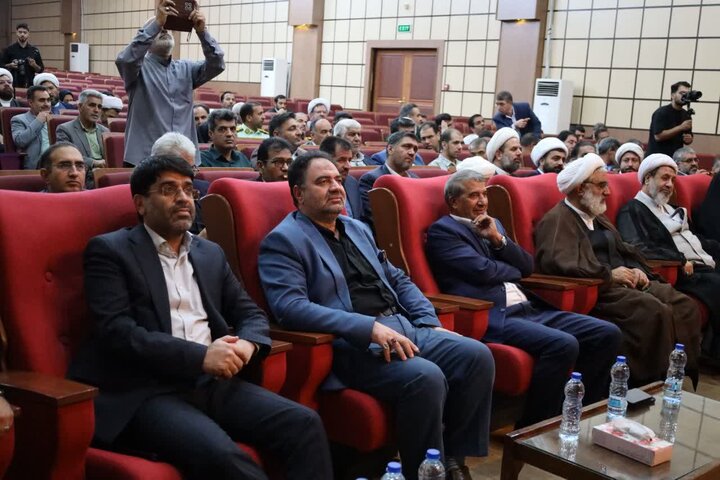 تصاویر/ جلسه شورای فرهنگ عمومی شهرستان های شمال و غرب استان کرمان در رفسنجان