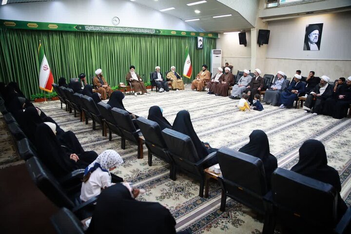 تصاویر/ دیدار آیت الله علم الهدی با جمعی از ائمه جمعه استان سمنان