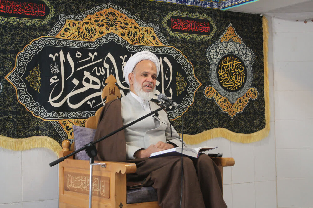 برگزاری جلسه «شرحی بر احادیث کتاب العشره» در مؤسسه امام صادق(ع) کرمان +صوت