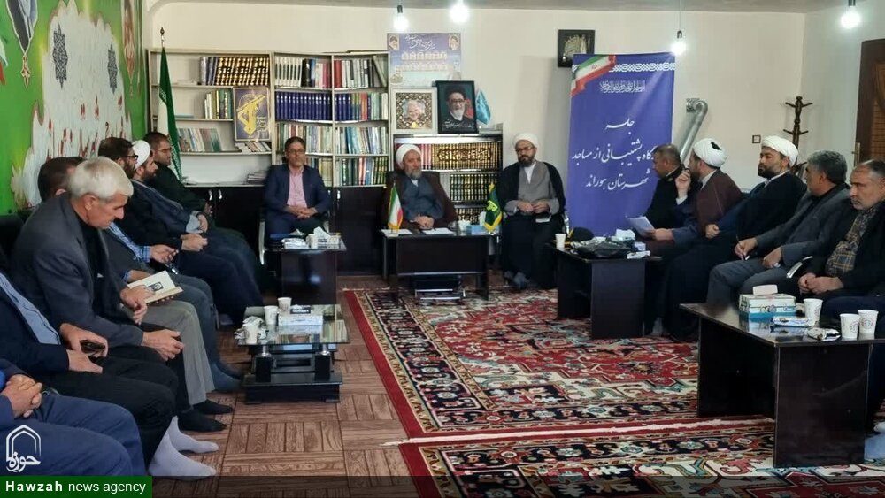 مسجد باید زمینهساز حضور مردم باشد