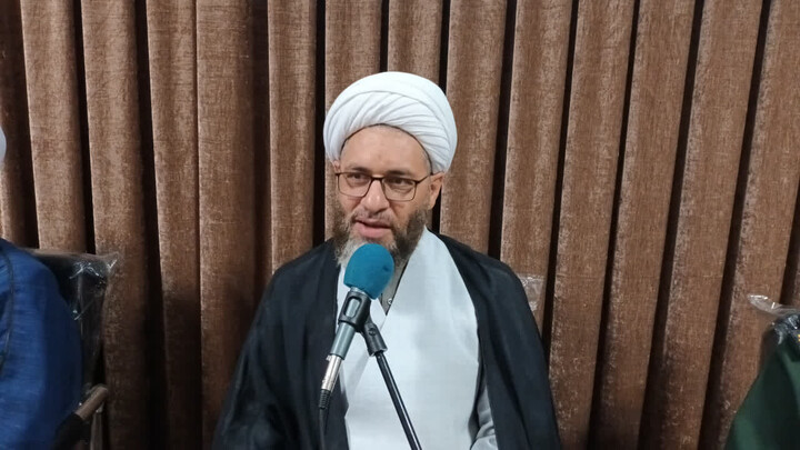 تصاویر/ دیدار فرماندهان واحدهای بسیج دانش‌آموزی با امام‌جمعه شهرستان اهر