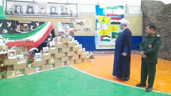 تصاویر/ مراسم افتتاحیه نمایشگاه اسوه سپاه ناحیه شهرستان اسکو