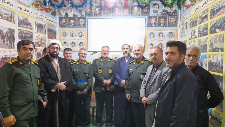 تصاویر/ مراسم افتتاحیه نمایشگاه اسوه سپاه ناحیه شهرستان اسکو