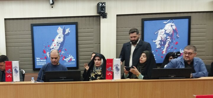 تصاویر/ نشست خبری «همایش ما و غرب در آراء و اندیشه‌های حضرت آیت الله العظمی خامنه‌ای»