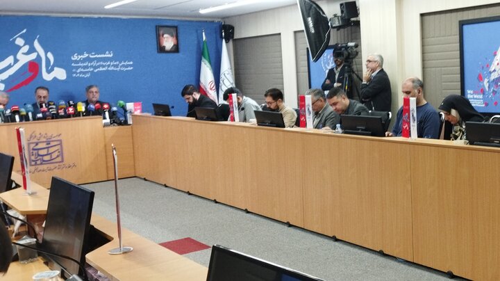 تصاویر/ نشست خبری «همایش ما و غرب در آراء و اندیشه‌های حضرت آیت الله العظمی خامنه‌ای»