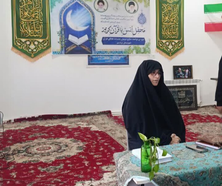 تصاویر/ فعالیت‌های مدرسه علمیه فاطمیه(س) بردسیر به مناسبت ایام ولادت حضرت(س)