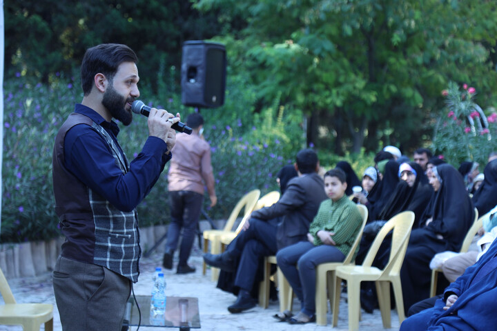 تصاویر|همایش پیاده روی رهروان ولایت ۴ در باغ گلهای اصفهان