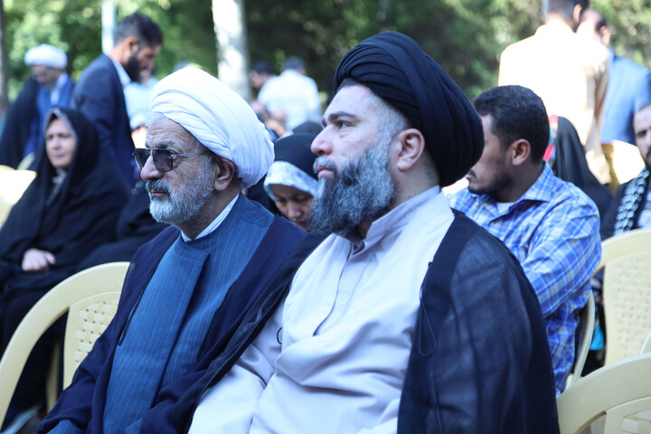 تصاویر|همایش پیاده روی رهروان ولایت ۴ در باغ گلهای اصفهان