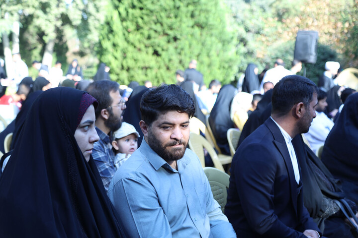 تصاویر|همایش پیاده روی رهروان ولایت ۴ در باغ گلهای اصفهان