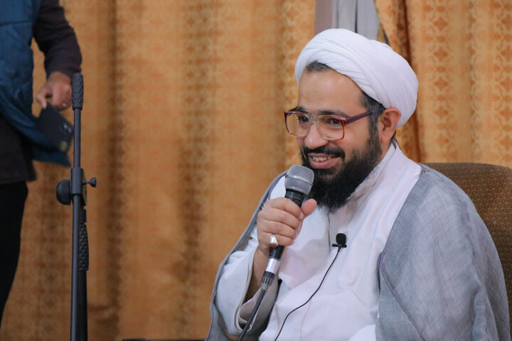 تصاویر/دوره دانش افزایی ویژه ایام فاطمیه