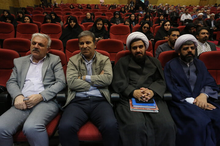 تصاویر/ گردهمایی اساتید بسیجی استان اصفهان و اختتامیه سومین جشنواره استانی شهید چمران